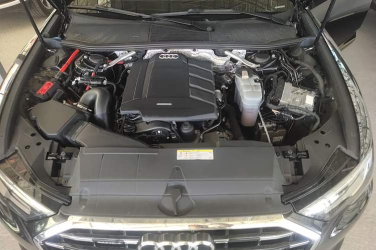 Used Audi A6L 2019 45 TFSI quattro Prestige Elegant Edition Engine Bay