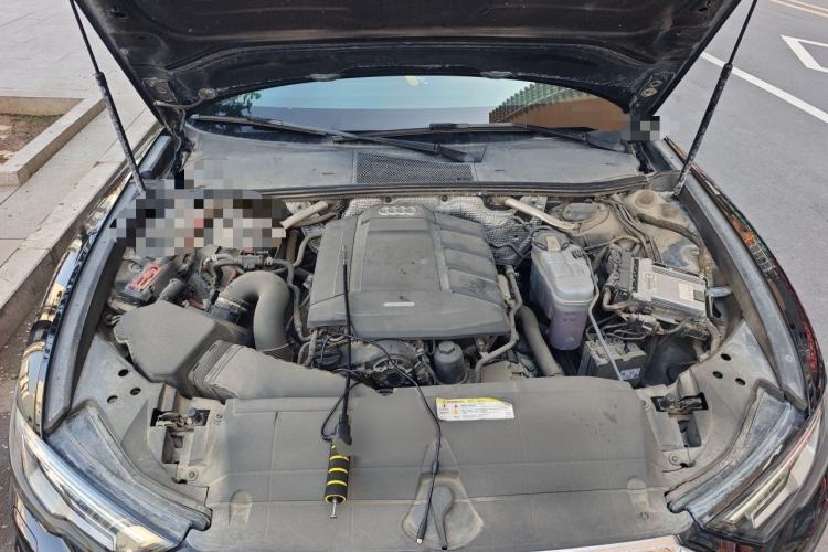 Used Audi A6L 2019 40 TFSI Luxury Dynamic Model Engine Bay