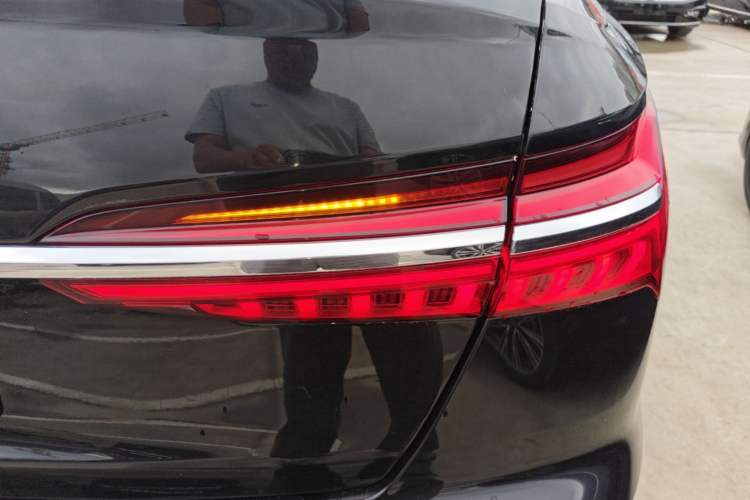 Used Audi A6L 2019 40 TFSI Luxury Dynamic Model Exterior 3