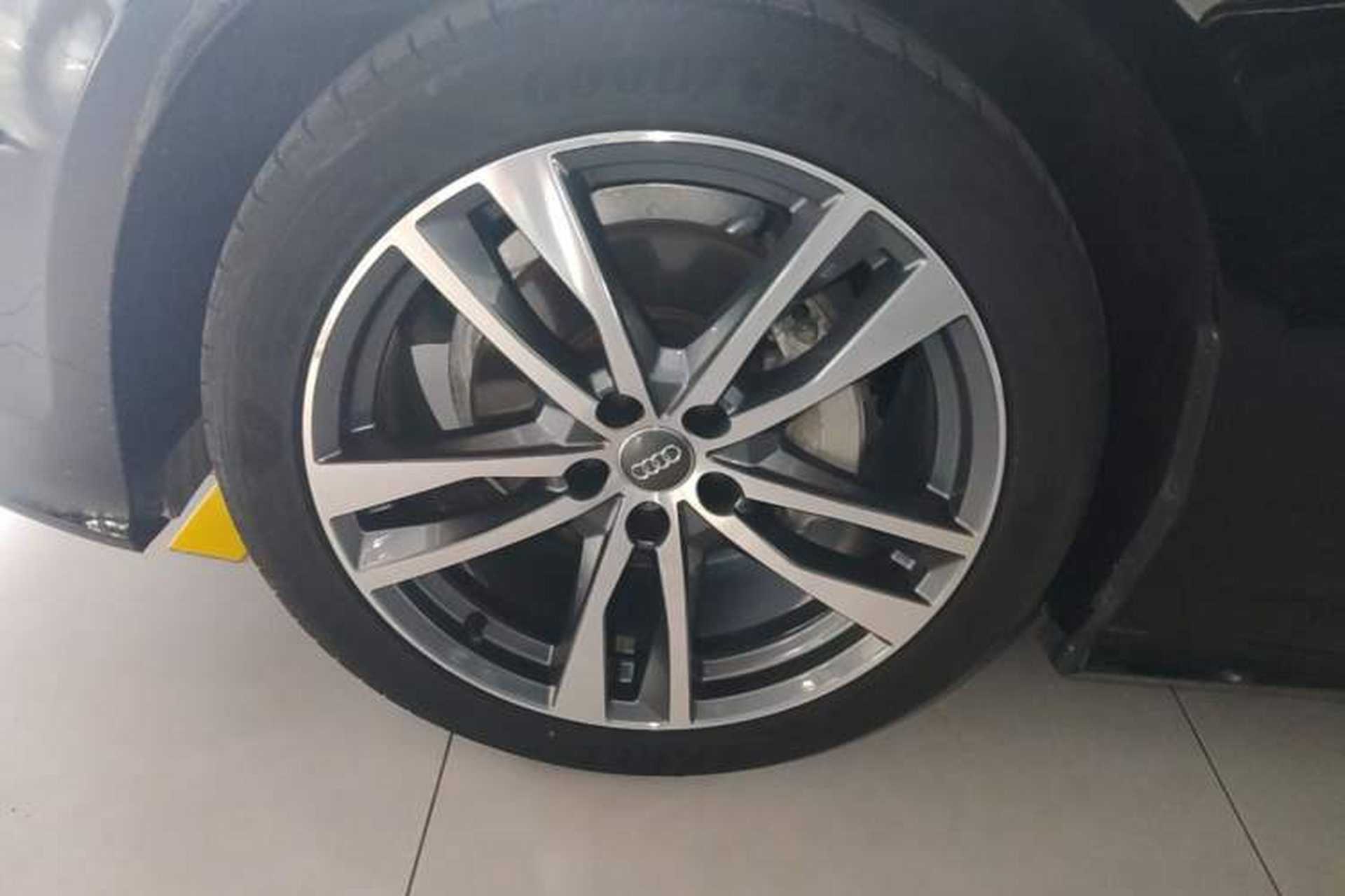 Used Audi A6L 2019 40 TFSI Luxury Dynamic Model Exterior 4