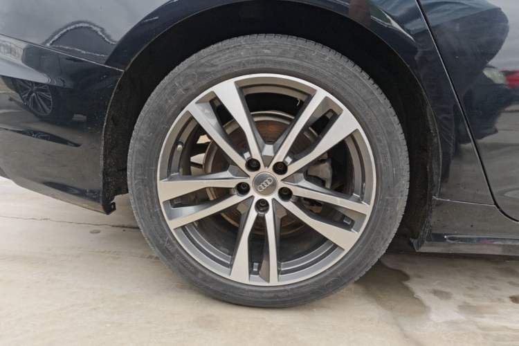 Used Audi A6L 2019 40 TFSI Luxury Dynamic Model Exterior 5