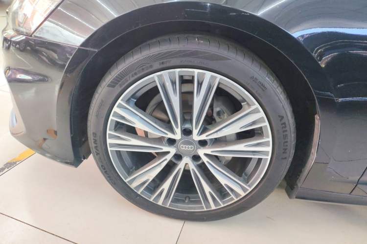 Used Audi A6L 2019 40 TFSI Luxury Dynamic Model Exterior 7