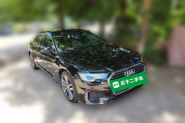 Used Audi A6L 2019 40 TFSI Luxury Dynamic Model Front Right 45 Deg