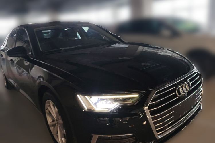Used Audi A6L 2019 40 TFSI Luxury Prestige Edition Front Right 45 Deg