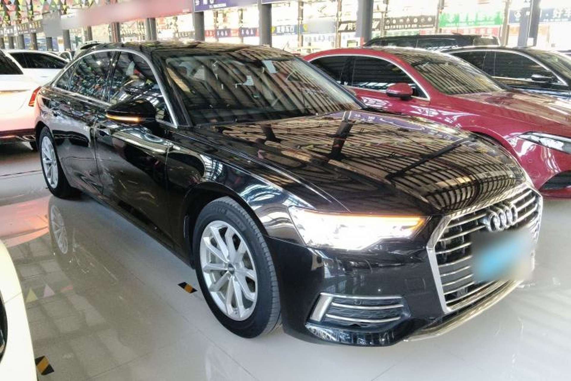 Used Audi A6L 2019 40 TFSI Luxury Prestige Edition Front Right 45 Deg