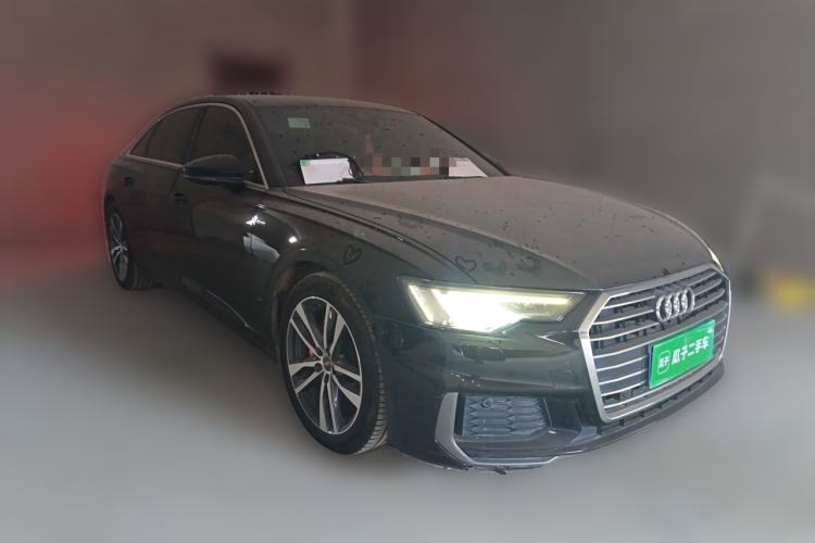 Used Audi A6L 2019 40 TFSI Luxury Dynamic Model Front Right 45 Deg