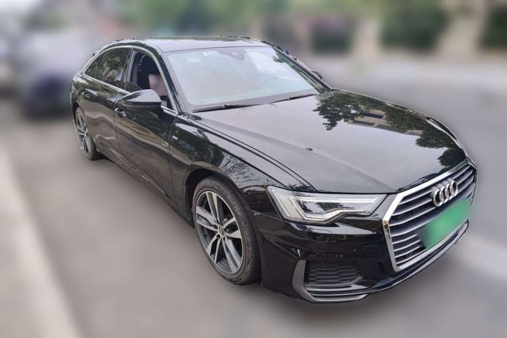 Used Audi A6L 2019 40 TFSI Luxury Dynamic Model Front Right 45 Deg