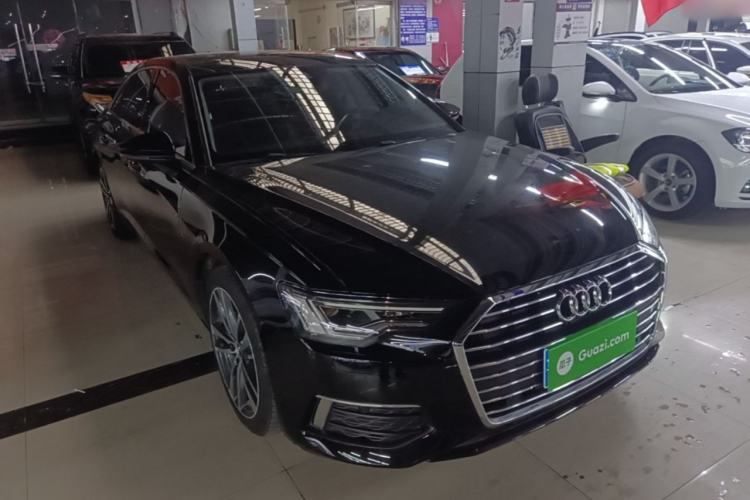 Used Audi A6L 2019 40 TFSI Luxury Prestige Edition Front Right 45 Deg