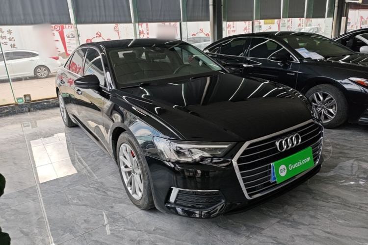 Used Audi A6L 2019 40 TFSI Luxury Prestige Edition Front Right 45 Deg