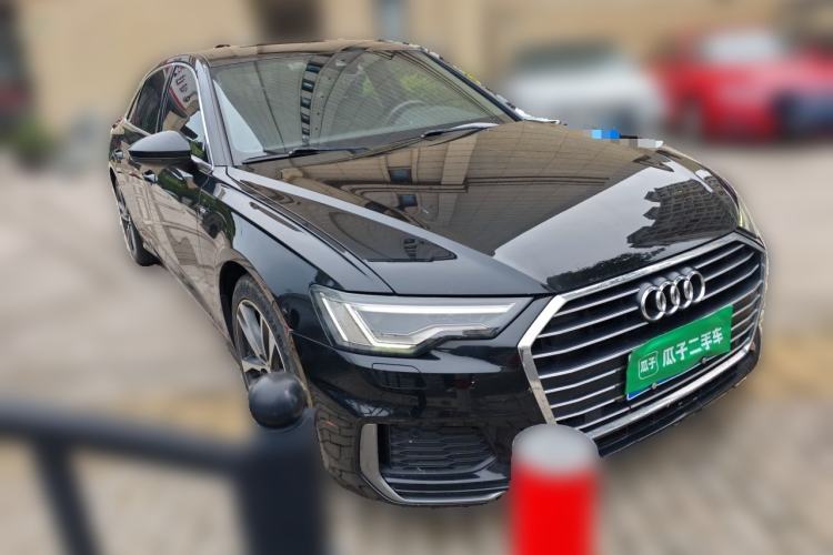 Used Audi A6L 2019 40 TFSI Luxury Dynamic Model Front Right 45 Deg