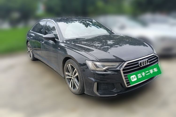 Used Audi A6L 2019 40 TFSI Luxury Dynamic Model Front Right 45 Deg