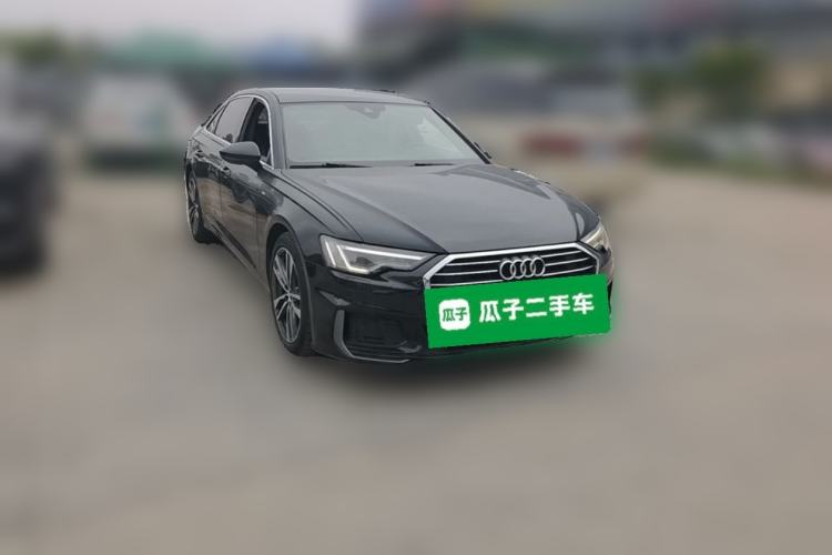 Used Audi A6L 2019 40 TFSI Luxury Dynamic Model Front Right 45 Deg
