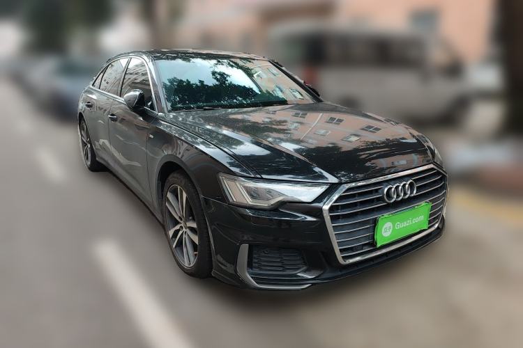 Used Audi A6L 2019 40 TFSI Luxury Dynamic Model Front Right 45 Deg