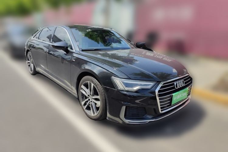 Used Audi A6L 2019 40 TFSI Luxury Dynamic Model Front Right 45 Deg