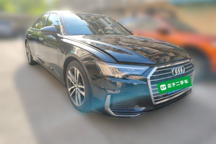 Used Audi A6L 2019 40 TFSI Luxury Dynamic Model Front Right 45 Deg
