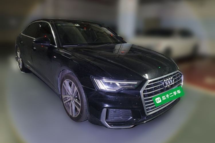 Used Audi A6L 2019 40 TFSI Luxury Dynamic Model Front Right 45 Deg