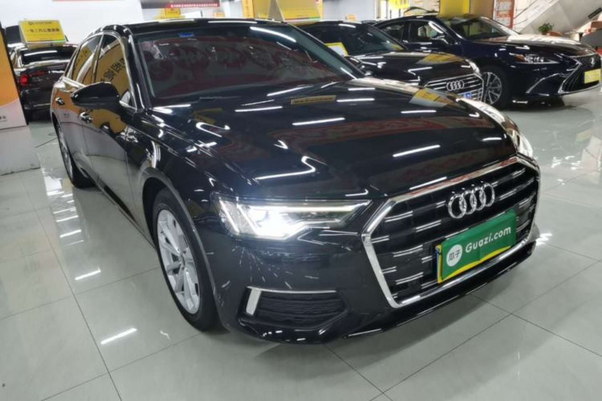 Used Audi A6L 2019 40 TFSI Luxury Prestige Edition Front Right 45 Deg