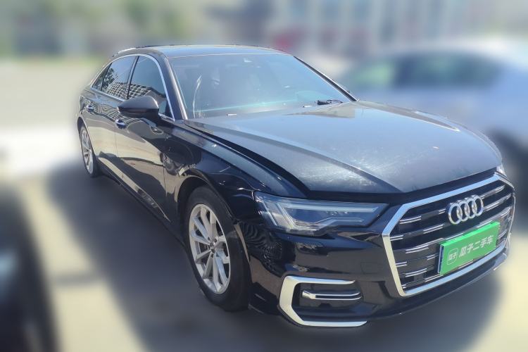 Used Audi A6L 2019 40 TFSI Luxury Prestige Edition Front Right 45 Deg