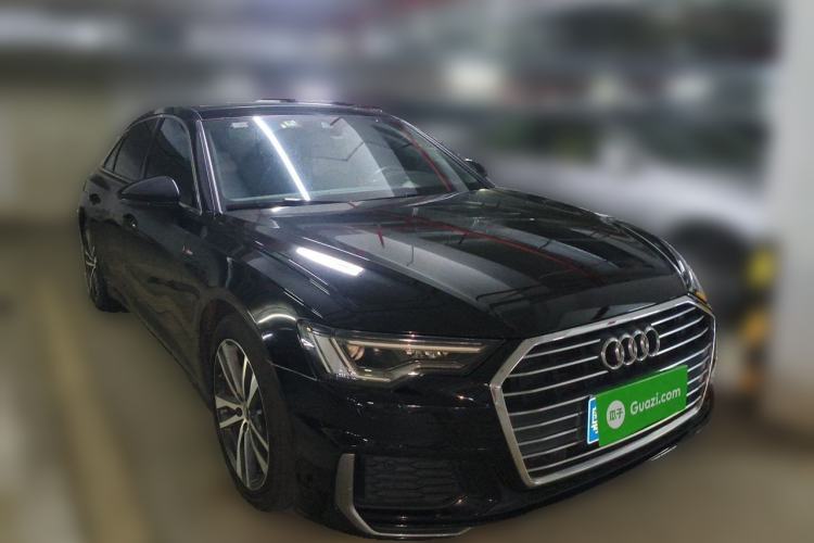 Used Audi A6L 2019 40 TFSI Luxury Dynamic Model Front Right 45 Deg