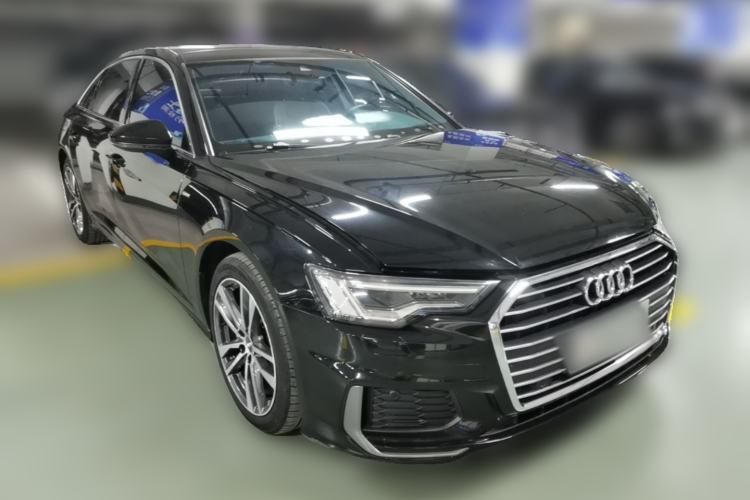 Used Audi A6L 2019 40 TFSI Luxury Dynamic Model Front Right 45 Deg