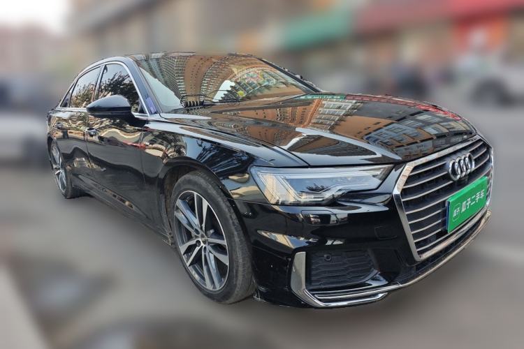 Used Audi A6L 2019 40 TFSI Luxury Dynamic Model Front Right 45 Deg