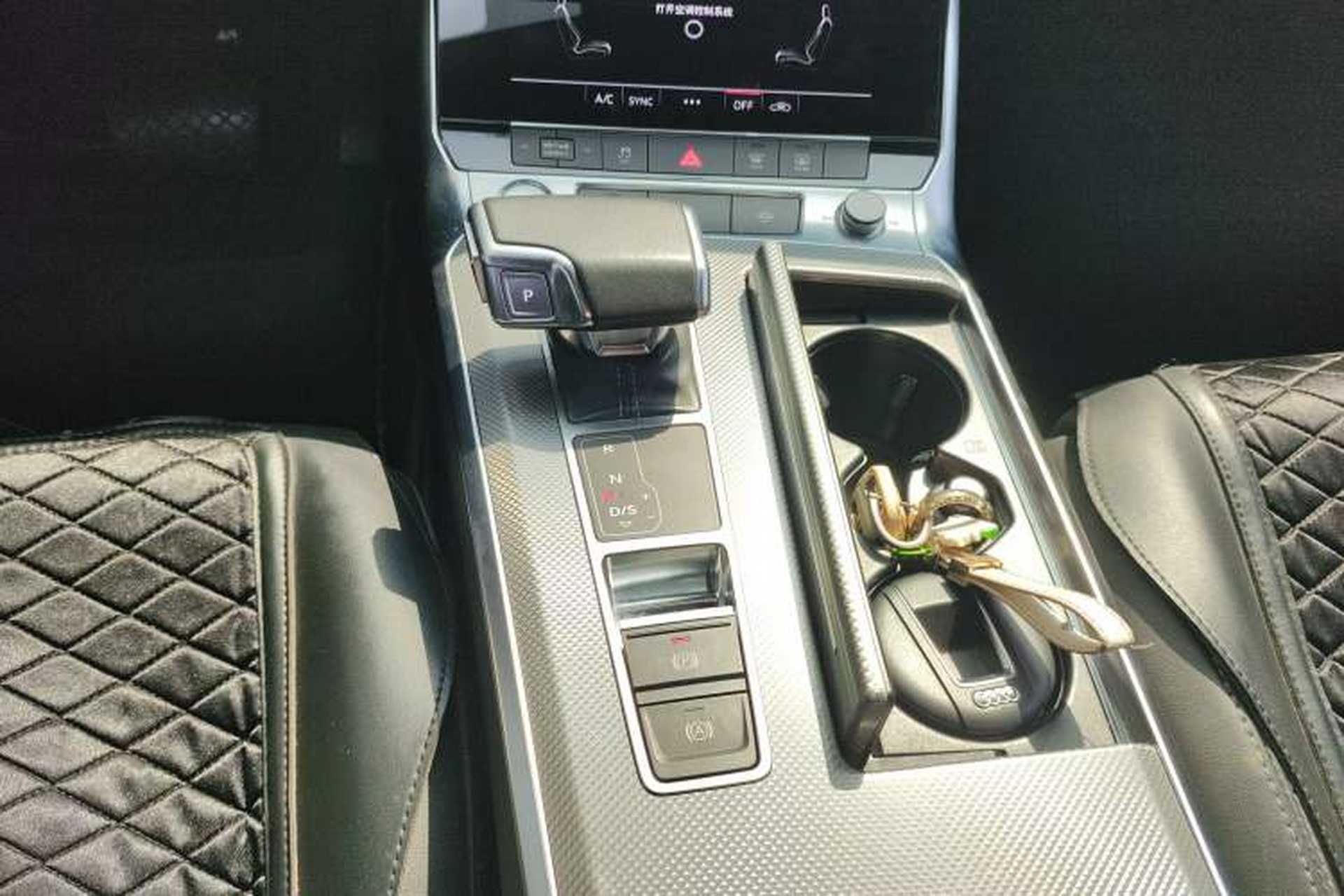 Used Audi A6L 2019 45 TFSI quattro Prestige Dynamic Edition Gear Lever