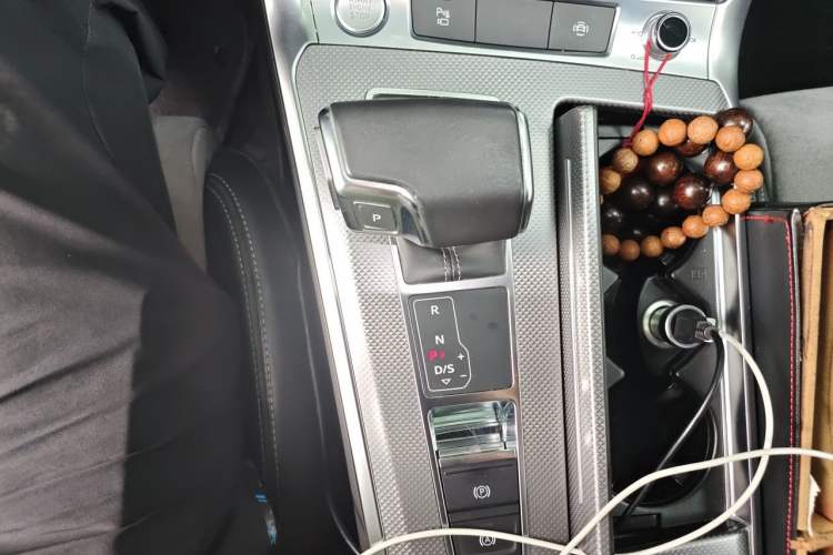 Used Audi A6L 2019 45 TFSI Prestige Dynamic Edition Gear Lever