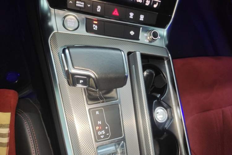 Used Audi A6L 2019 45 TFSI quattro Prestige Dynamic Edition Gear Lever