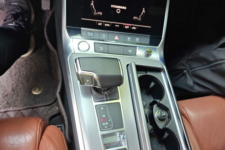 Used Audi A6L 2019 45 TFSI Prestige Dynamic Edition Gear Lever