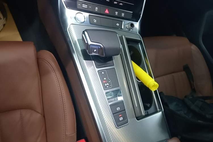 Used Audi A6L 2019 45 TFSI quattro Prestige Elegant Edition Gear Lever