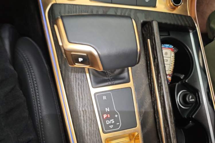 Used Audi A6L 2019 40 TFSI Luxury Prestige Edition Gear Lever
