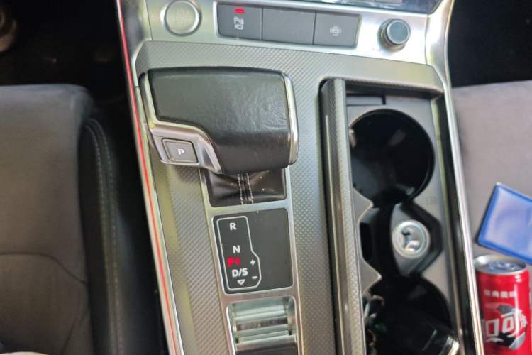 Used Audi A6L 2019 45 TFSI quattro Prestige Dynamic Edition Gear Lever