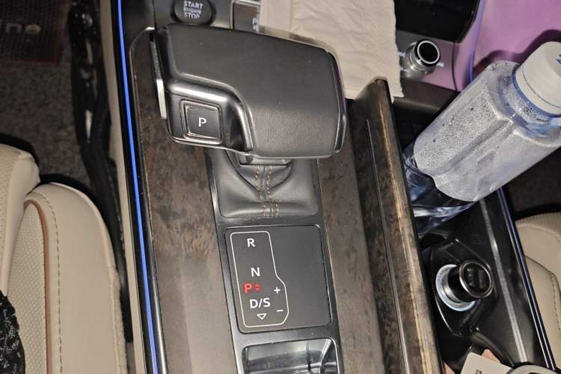 Used Audi A6L 2019 55 TFSI quattro Prestige Edition Gear Lever