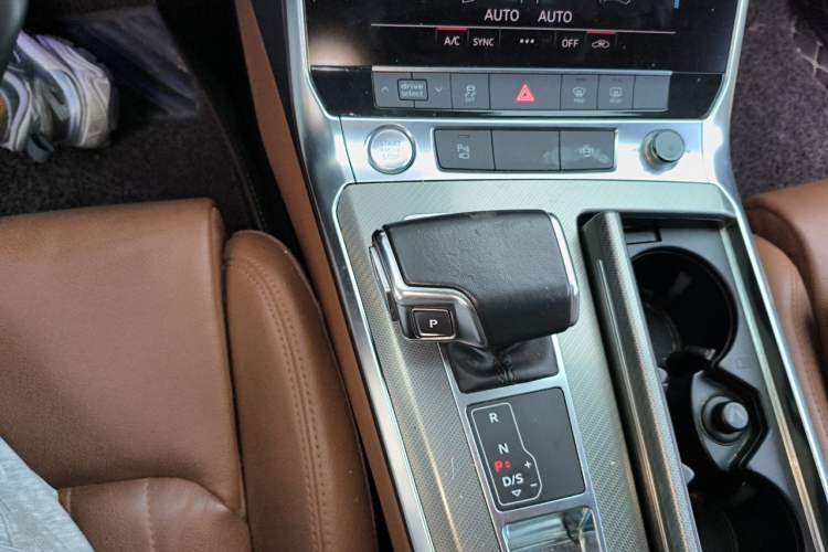 Used Audi A6L 2019 45 TFSI Prestige Elegant Edition Gear Lever