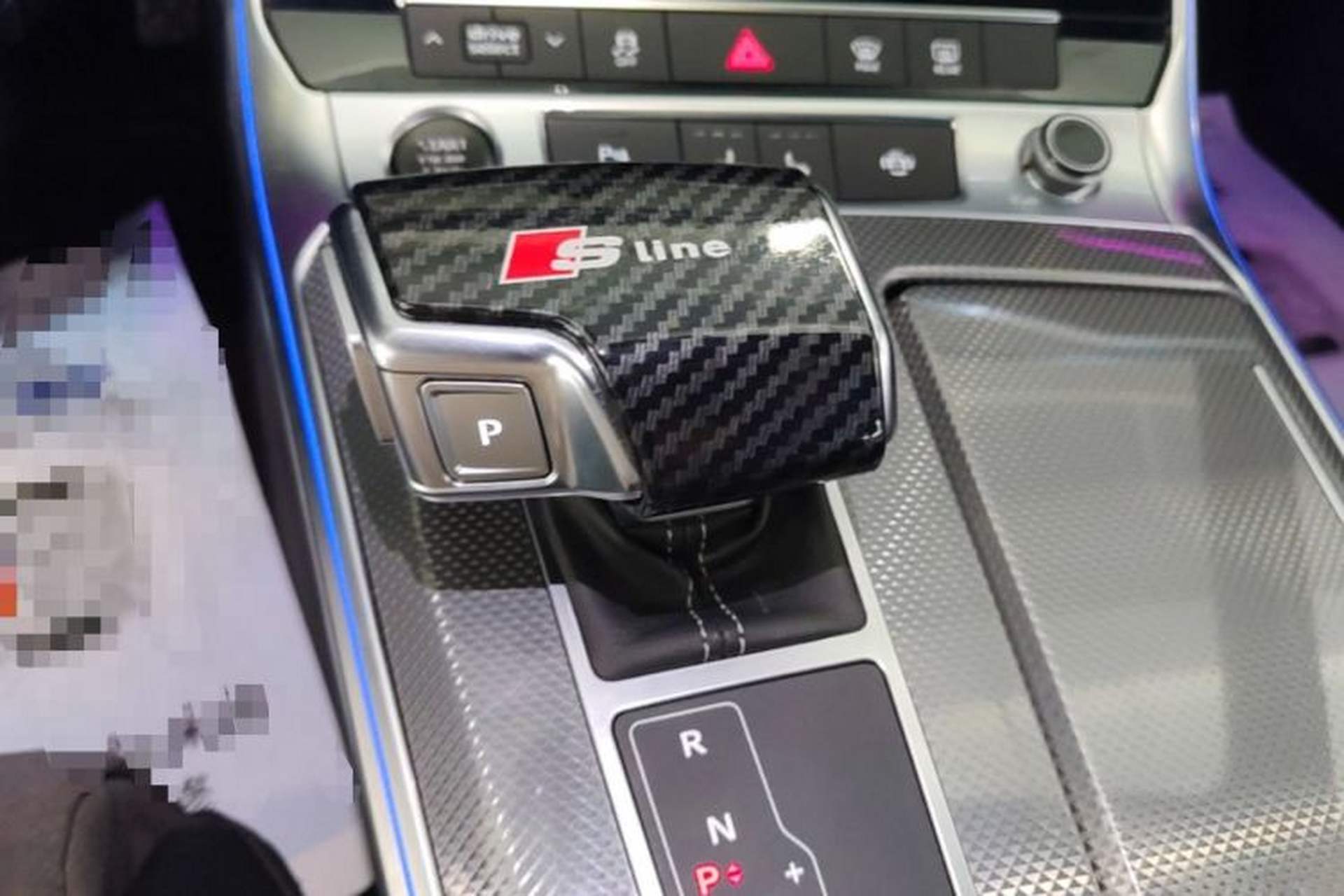 Used Audi A6L 2019 40 TFSI Luxury Dynamic Model Gear Lever