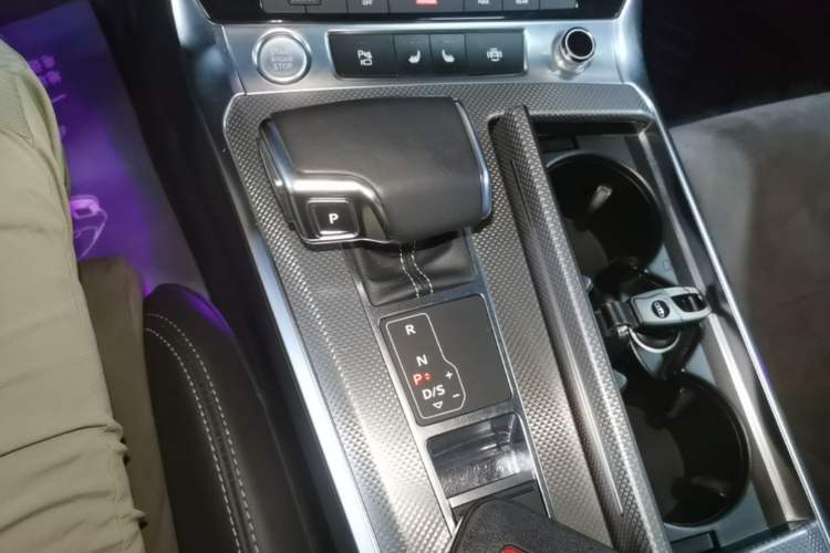 Used Audi A6L 2019 45 TFSI quattro Prestige Dynamic Edition Gear Lever