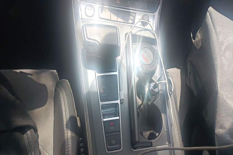 Used Audi A6L 2019 45 TFSI Prestige Dynamic Edition Gear Lever