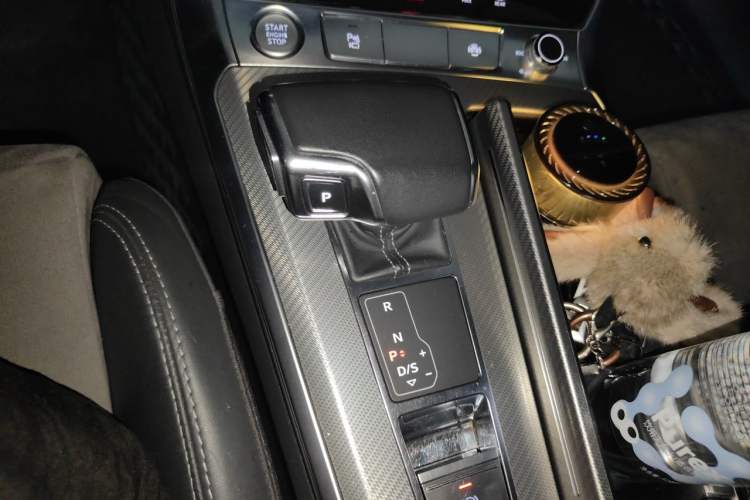 Used Audi A6L 2019 45 TFSI Prestige Dynamic Edition Gear Lever