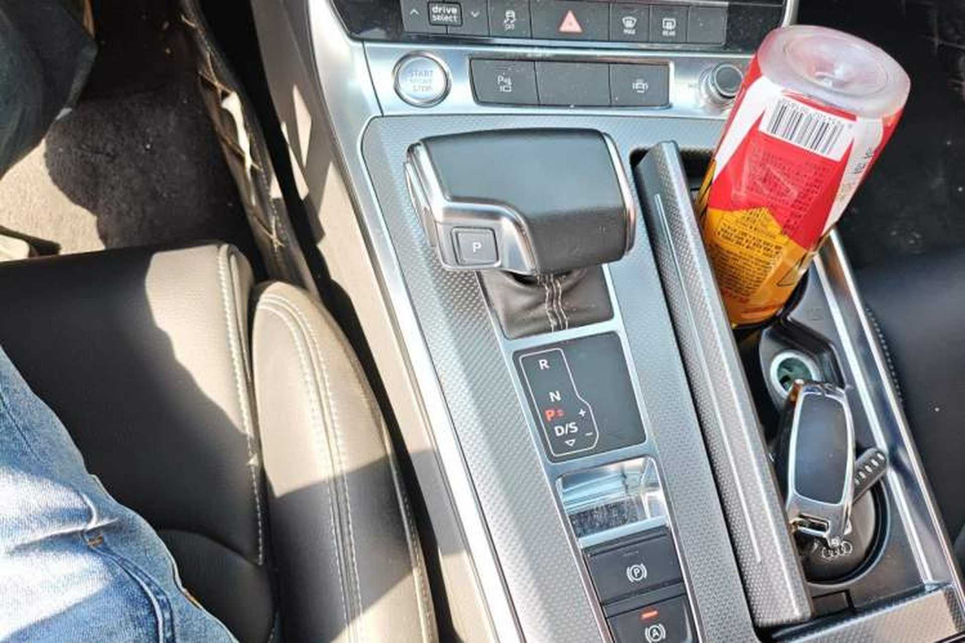 Used Audi A6L 2019 40 TFSI Luxury Dynamic Model Gear Lever
