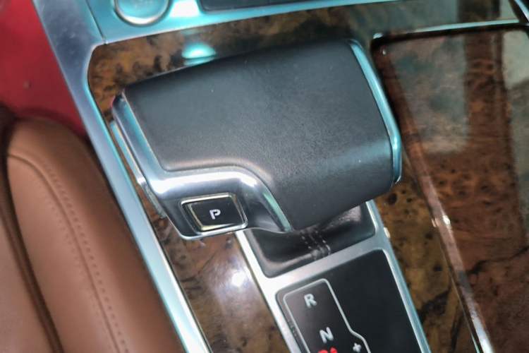 Used Audi A6L 2019 40 TFSI Luxury Prestige Edition Gear Lever