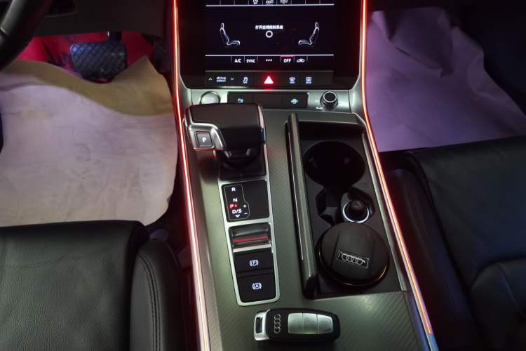 Used Audi A6L 2019 40 TFSI Luxury Prestige Edition Gear Lever