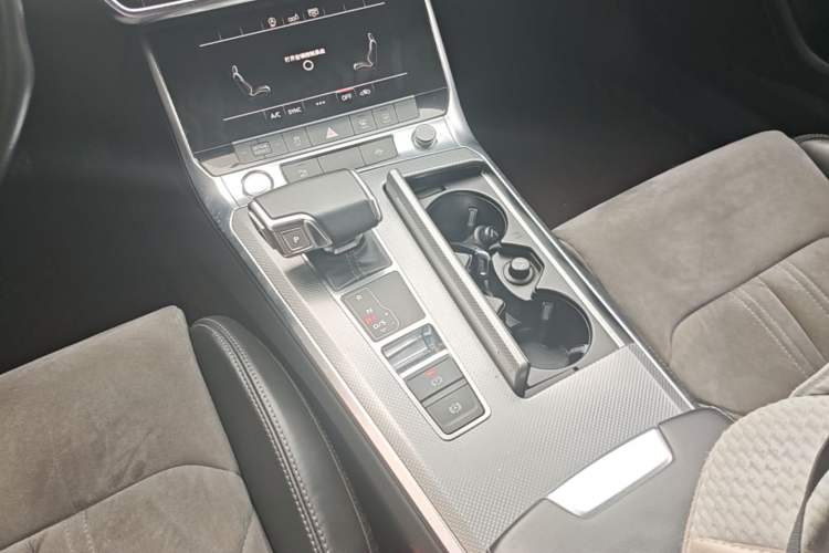 Used Audi A6L 2019 45 TFSI Prestige Dynamic Edition Gear Lever