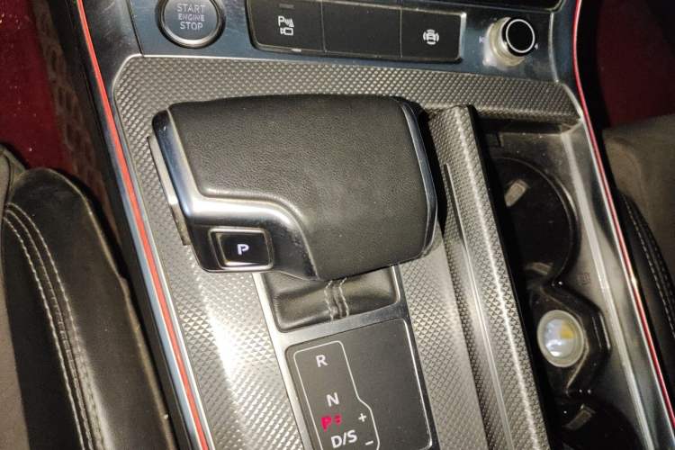 Used Audi A6L 2019 45 TFSI quattro Prestige Dynamic Edition Gear Lever