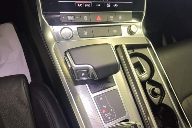 Used Audi A6L 2019 40 TFSI Luxury Prestige Edition Gear Lever