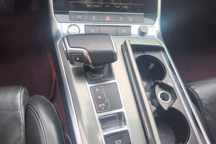 Used Audi A6L 2019 45 TFSI quattro Prestige Elegant Edition Gear Lever