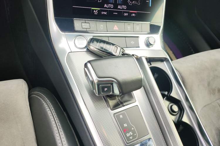 Used Audi A6L 2019 45 TFSI Prestige Dynamic Edition Gear Lever