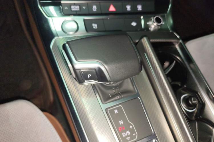 Used Audi A6L 2019 45 TFSI quattro Prestige Elegant Edition Gear Lever