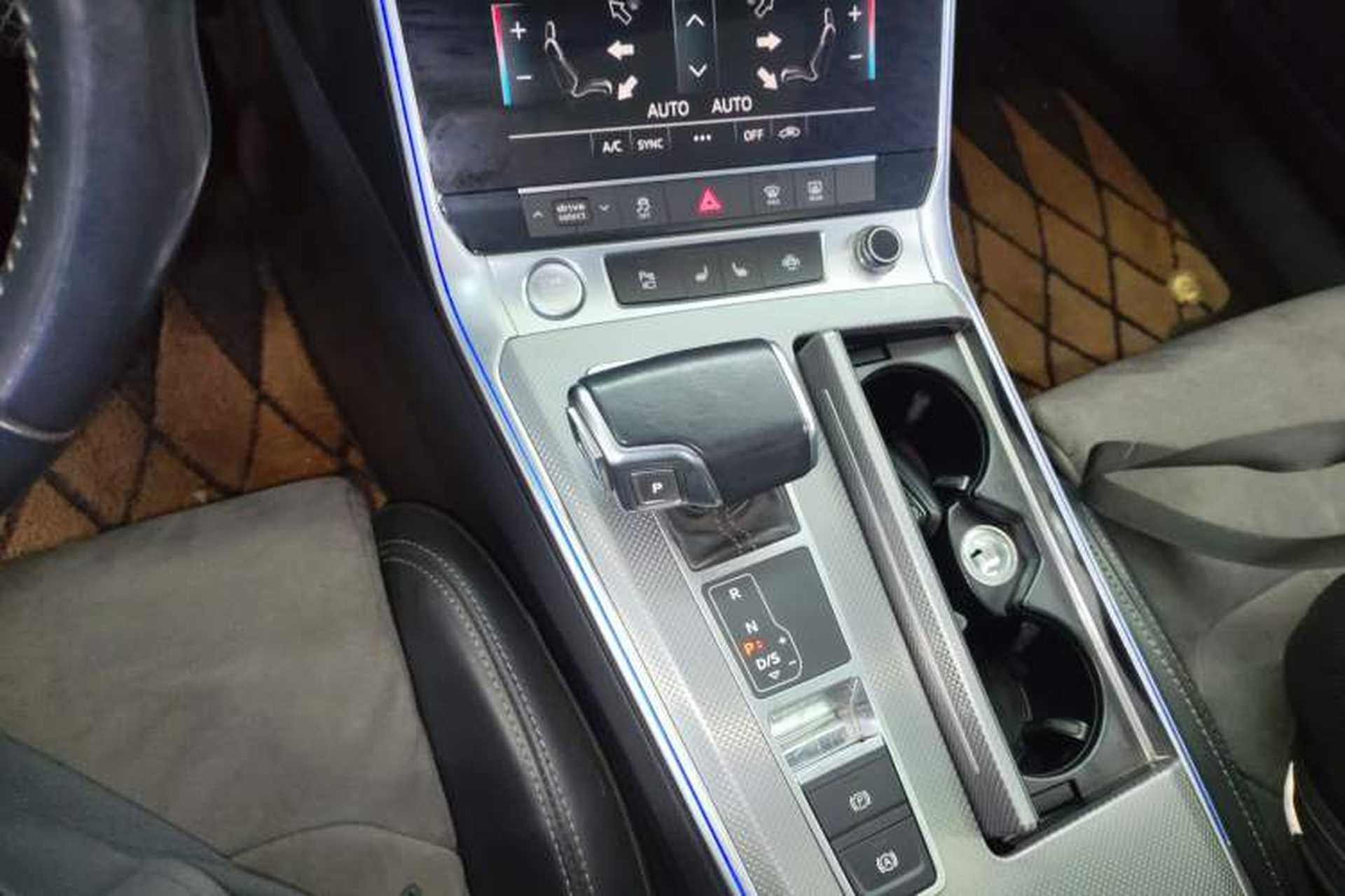 Used Audi A6L 2019 40 TFSI Luxury Dynamic Model Gear Lever