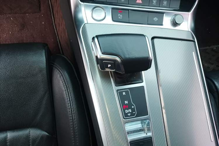 Used Audi A6L 2019 45 TFSI Prestige Elegant Edition Gear Lever
