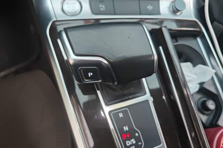 Used Audi A6L 2019 45 TFSI Prestige Elegant Edition Gear Lever
